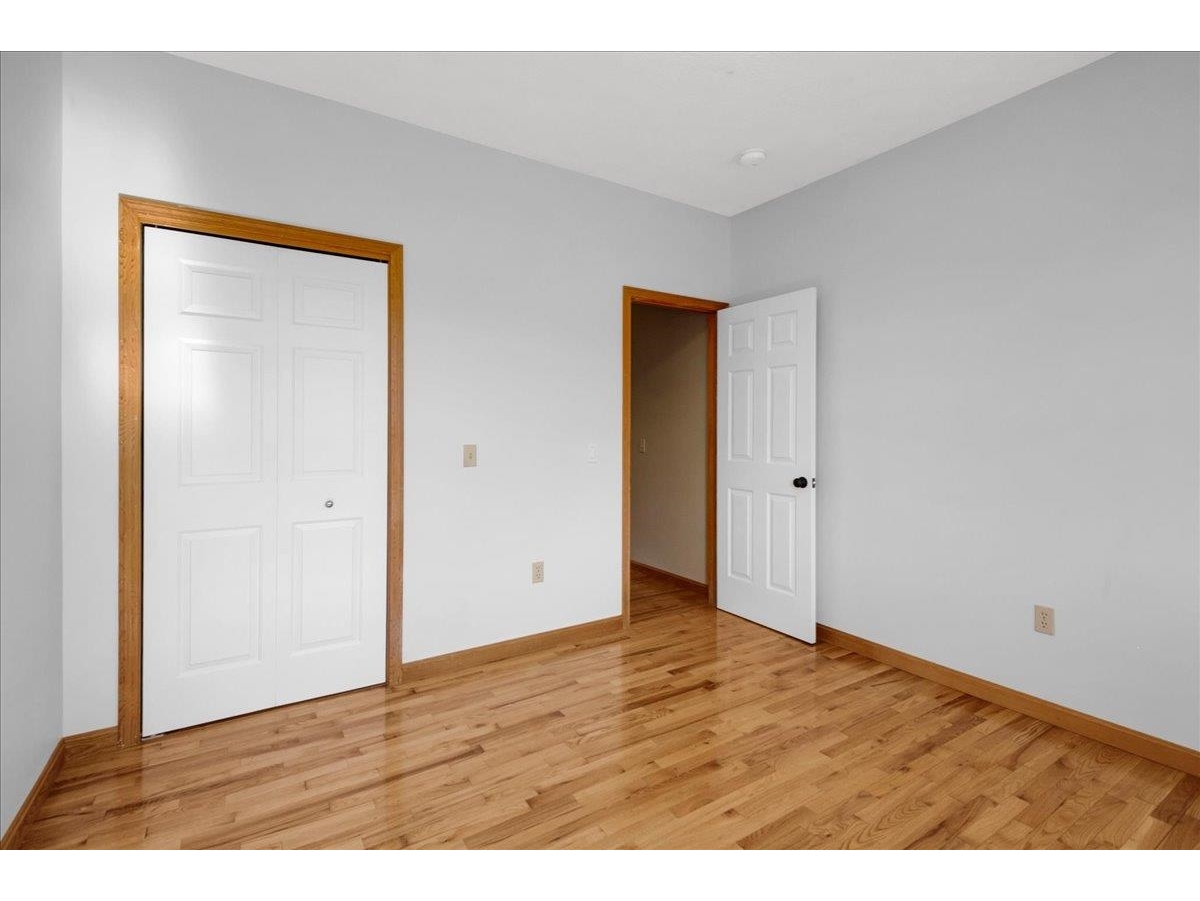 40 Brookside Lane
