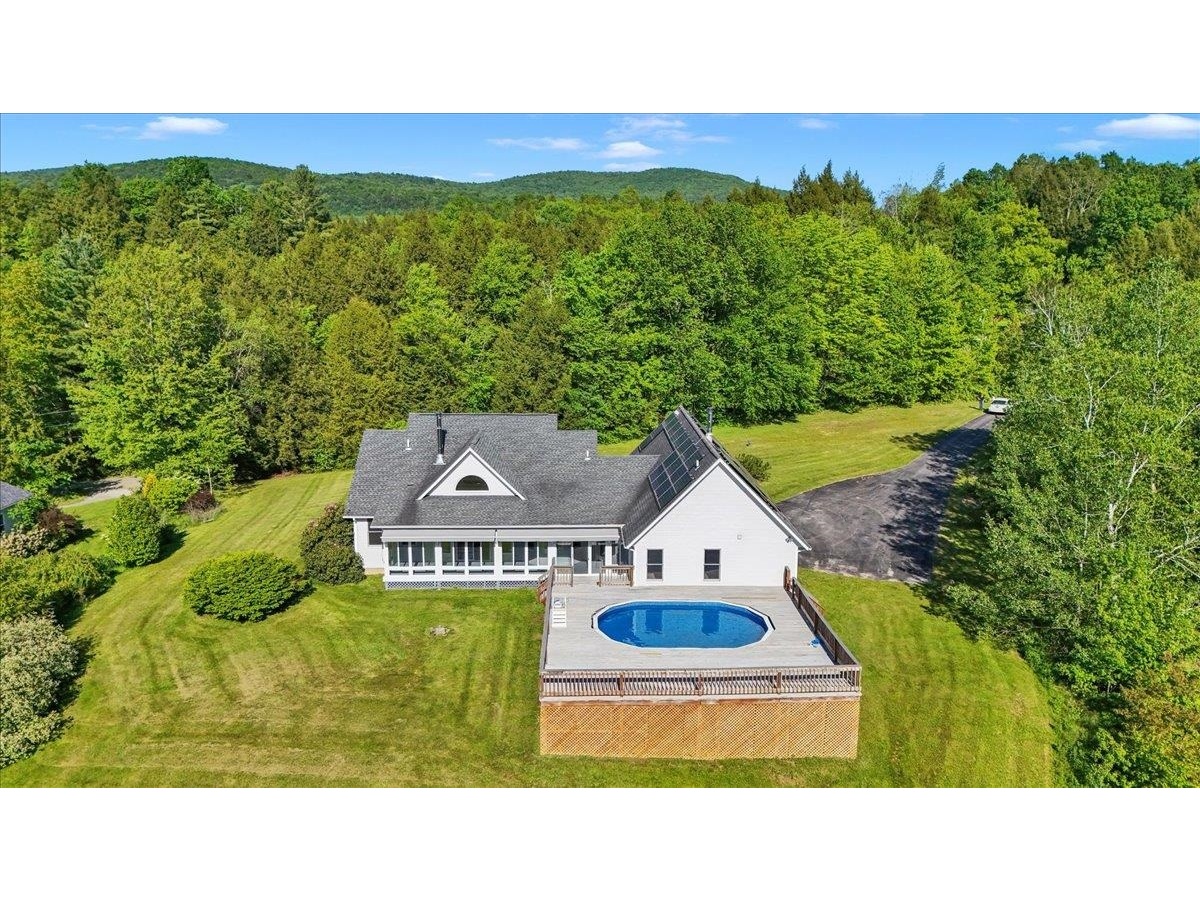 40 Brookside Lane