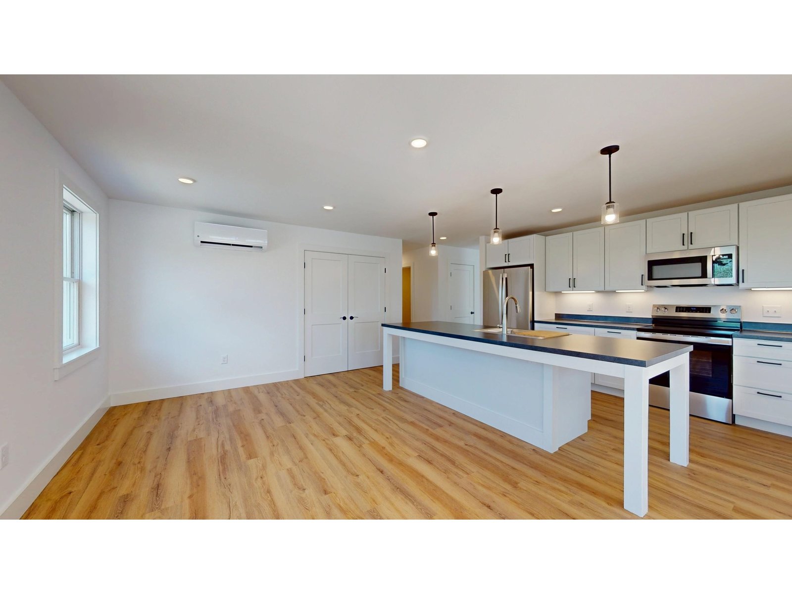 40 Brush Lane, Unit 8.3B