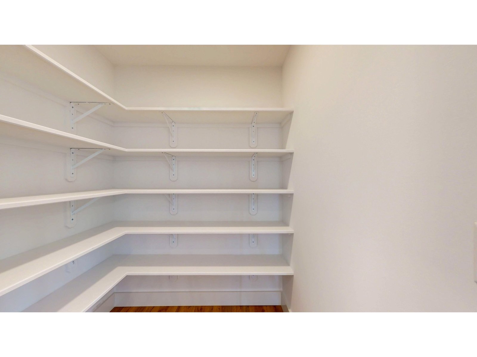 40 Brush Lane, Unit 8.3B