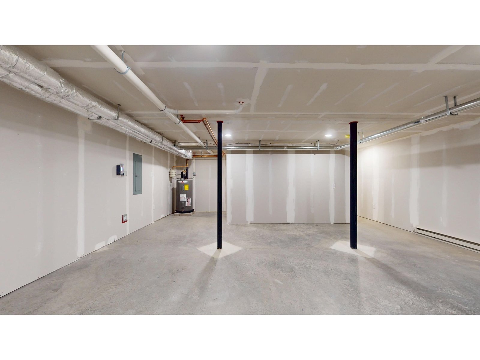 40 Brush Lane, Unit 8.3B