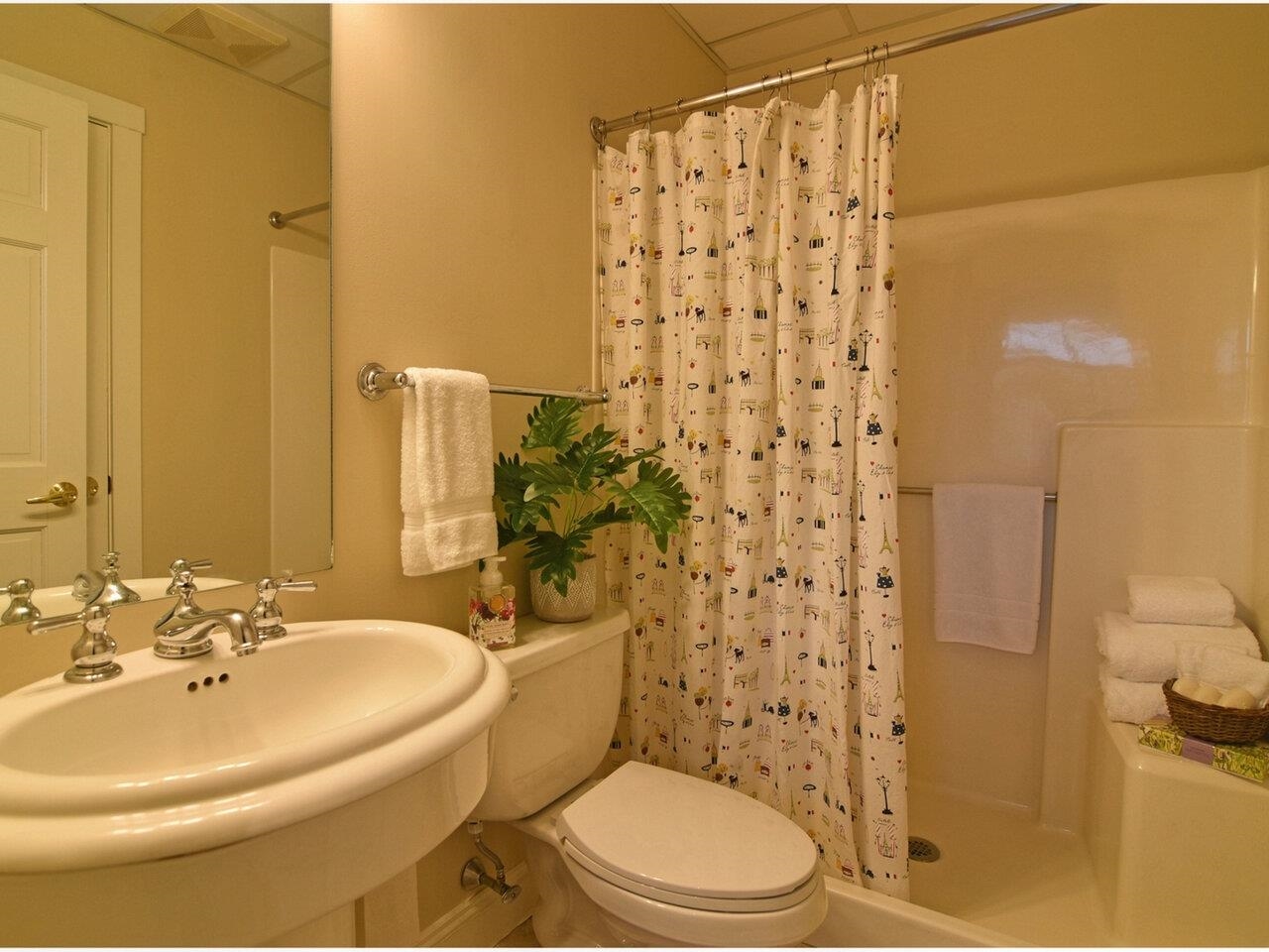 Bath with step-in shower