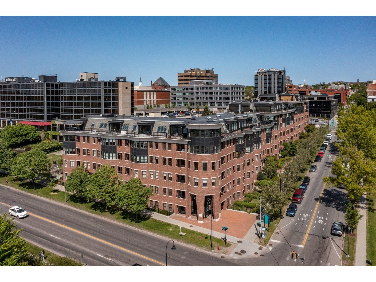 40 College Street, Burlington