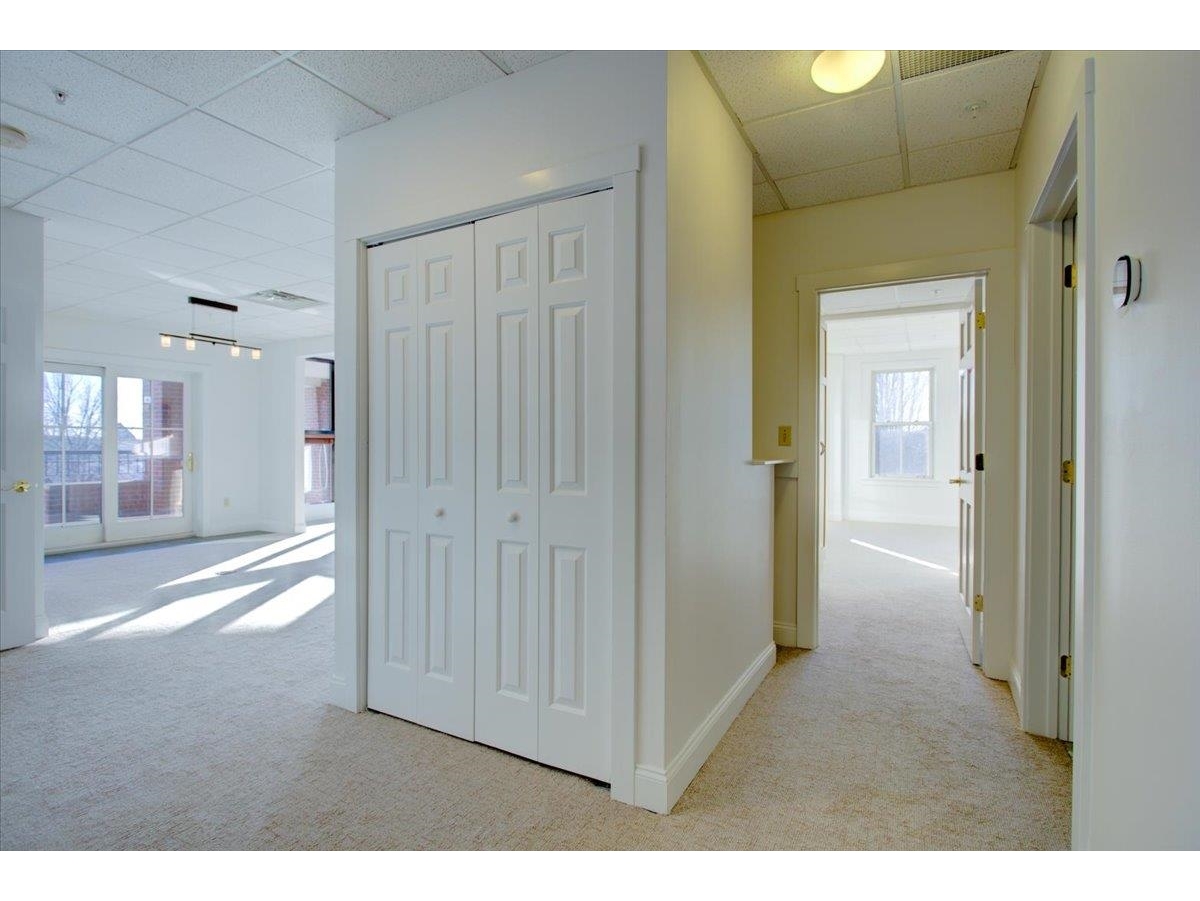 40 College Street, Unit 203A