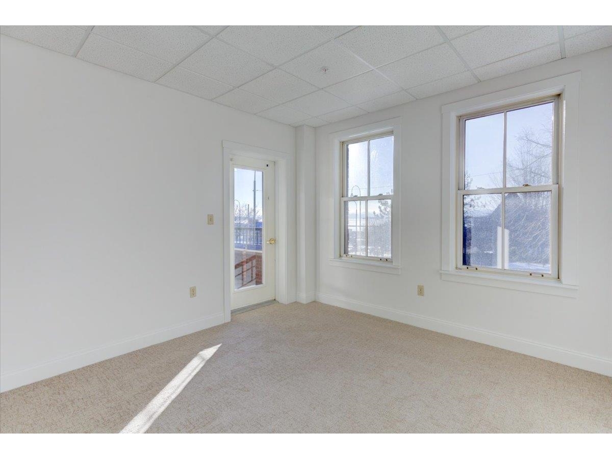 40 College Street, Unit 203A