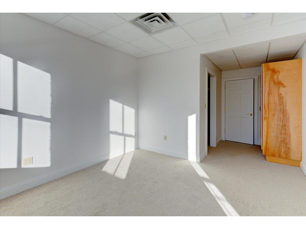 40 College Street, Unit 203A