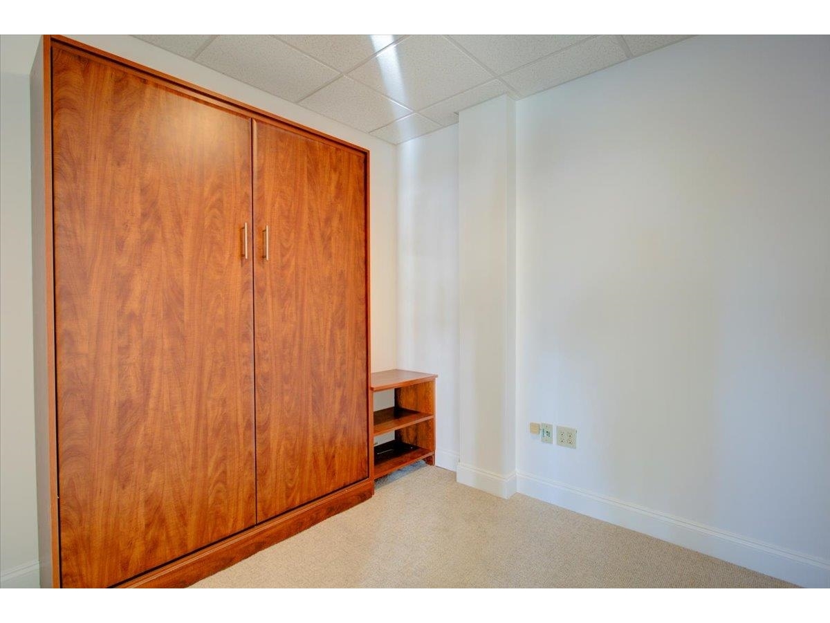 40 College Street, Unit 203A
