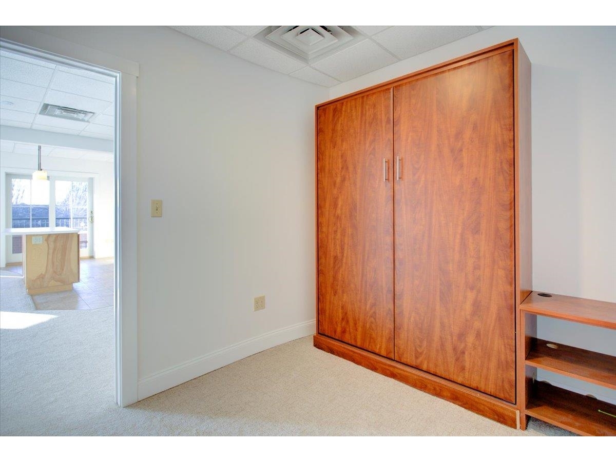 40 College Street, Unit 203A