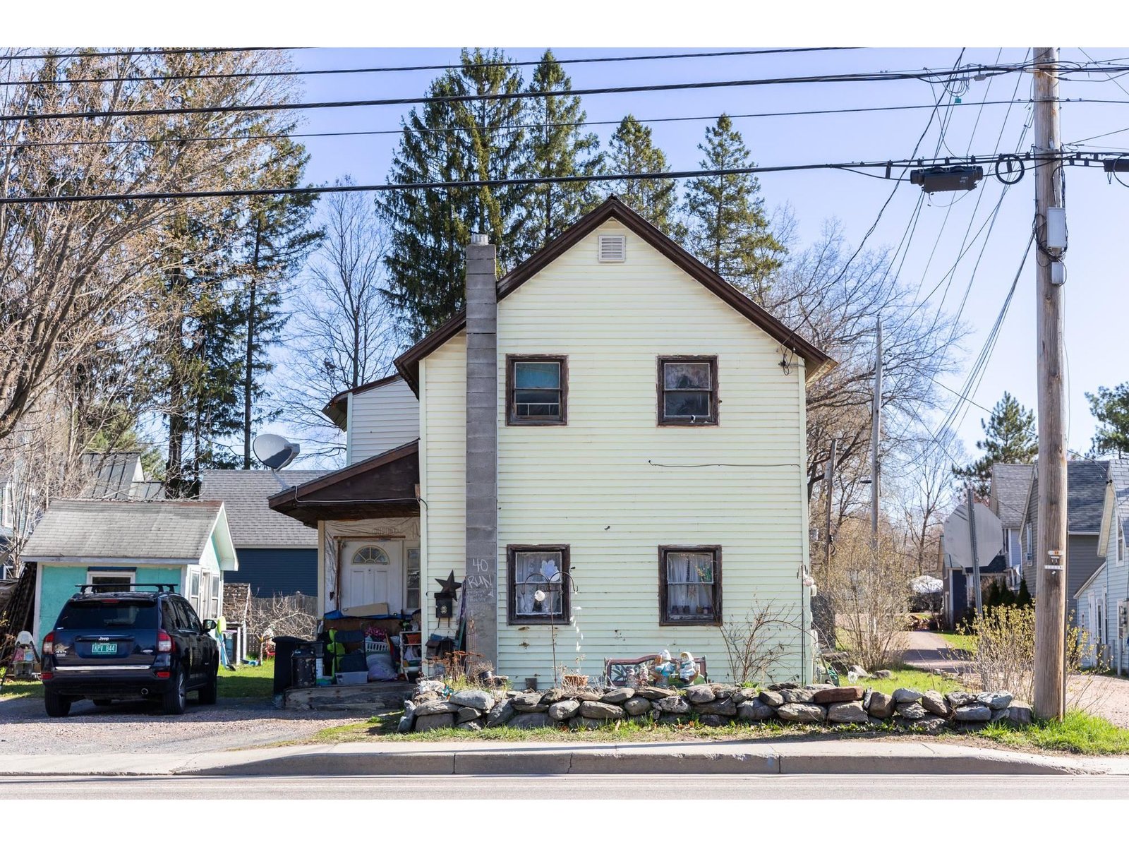 40 Maple Street