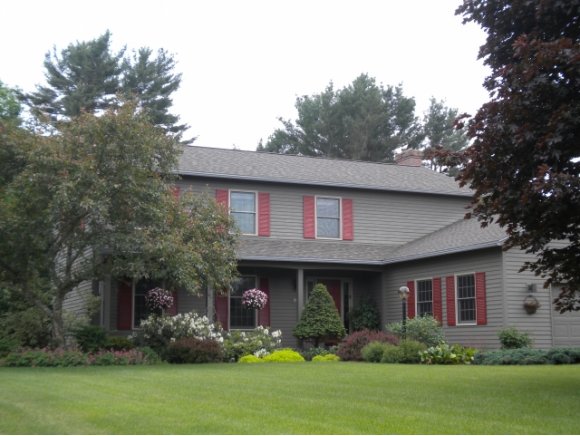 40 Orchard Circle