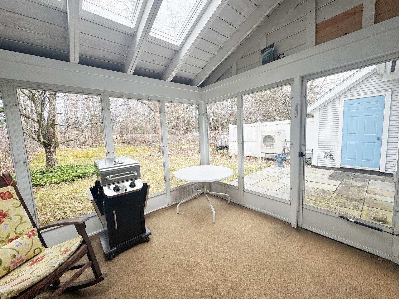 40 Southwind Drive