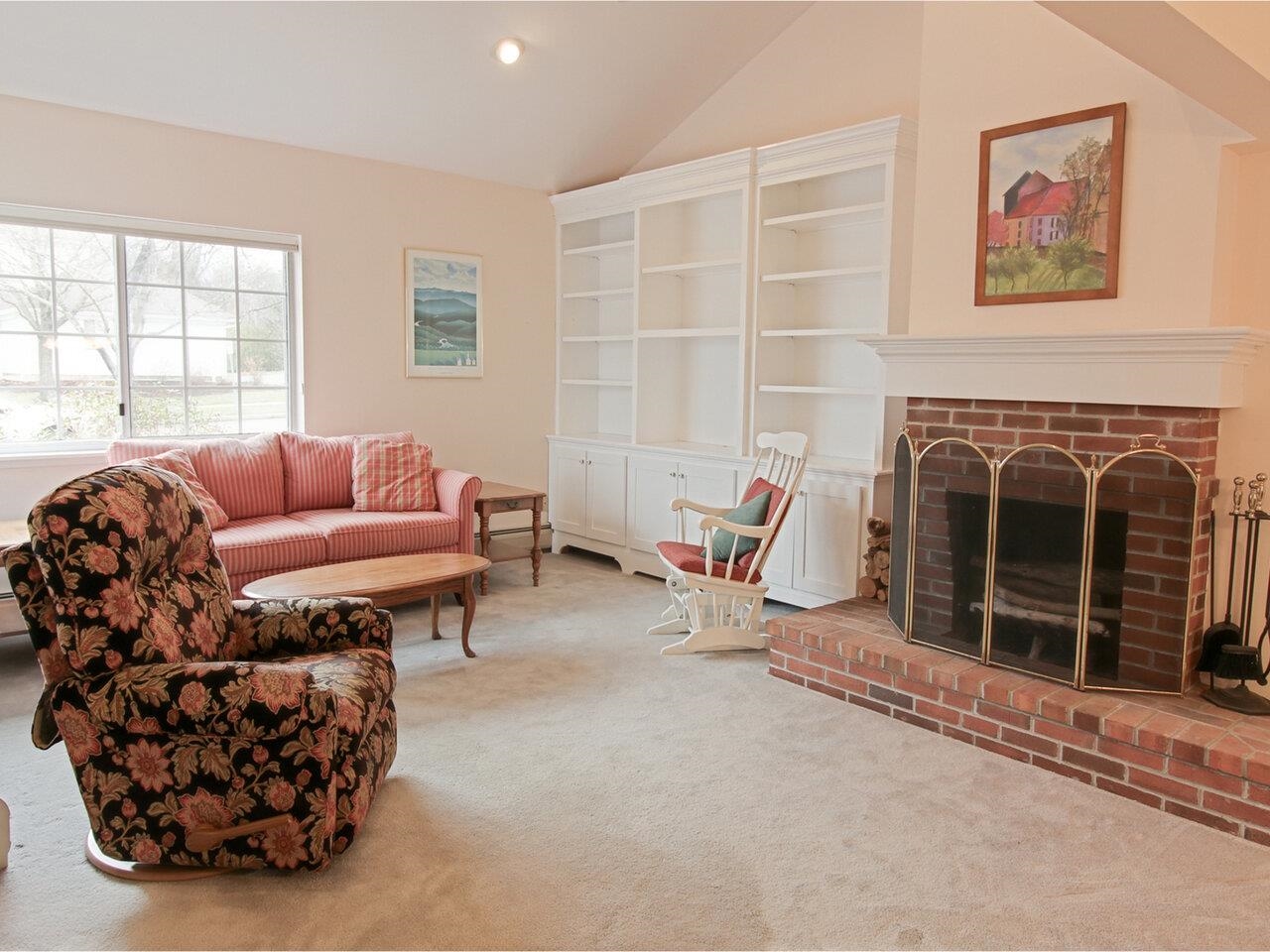 40 Southwind Drive