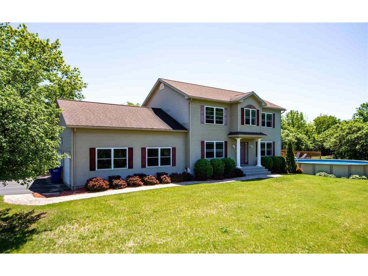 40 Sugar Maple Drive