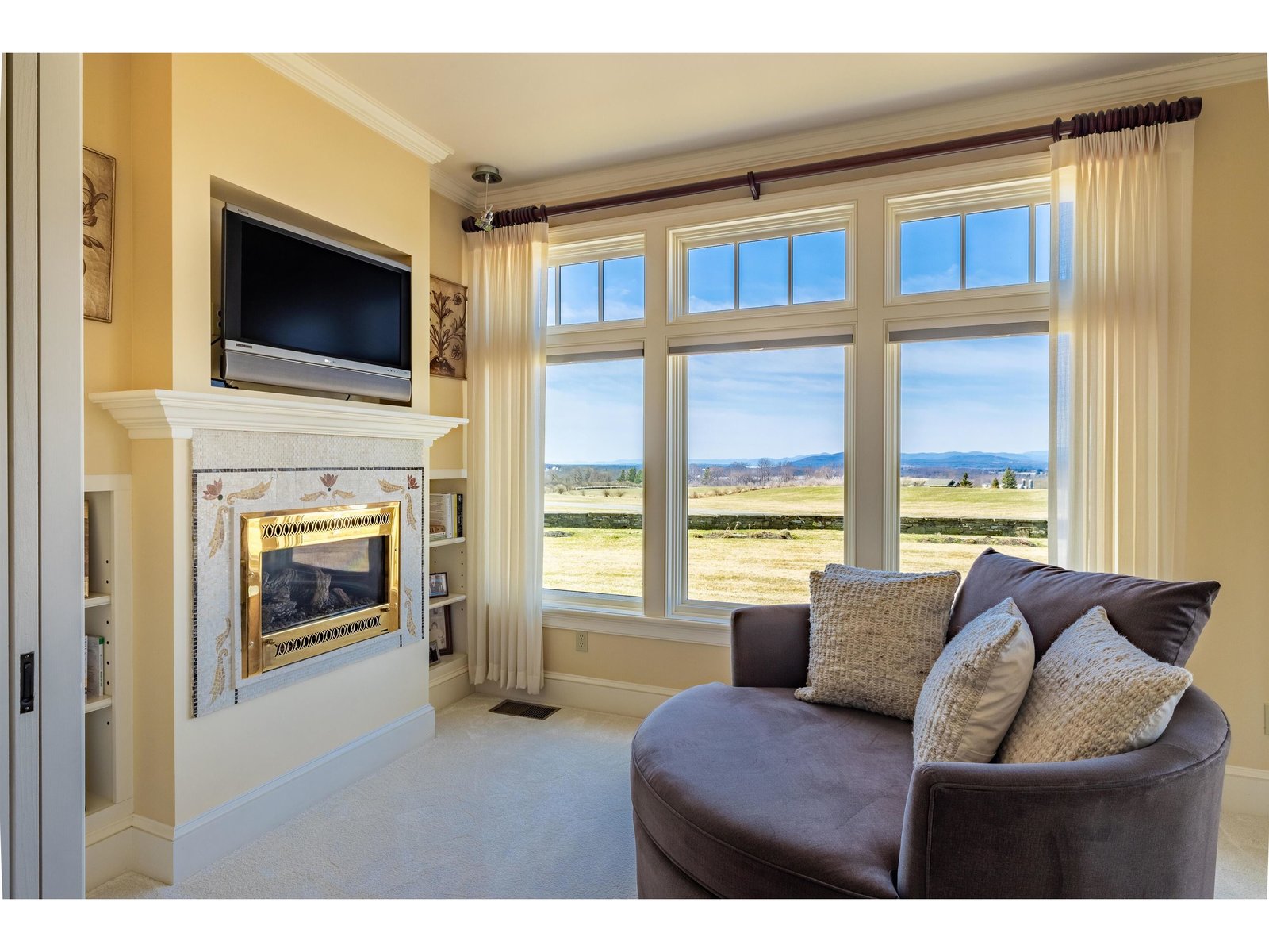 400 Crosswinds Road