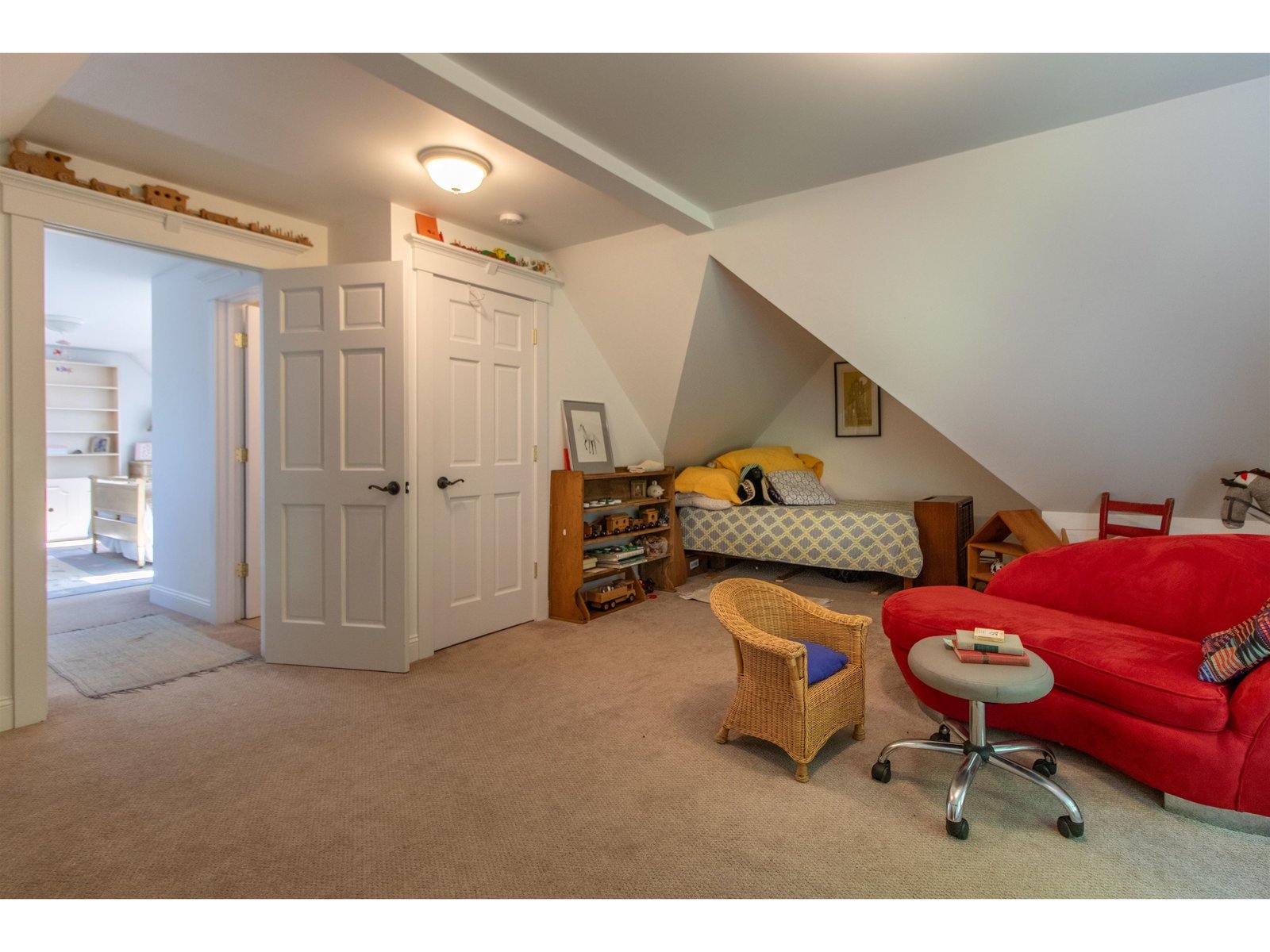400 Green Bay Loop