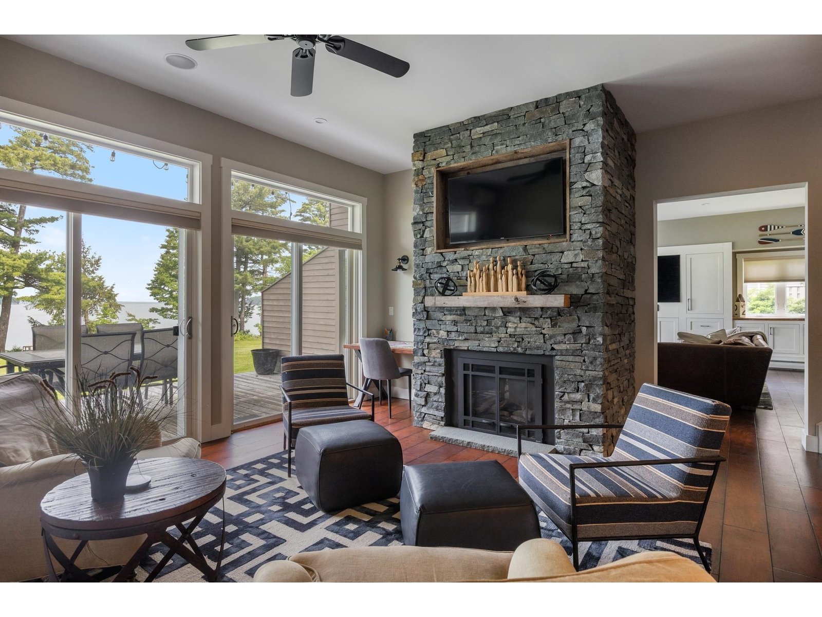 401 South Beach Road, Unit 401 and 402