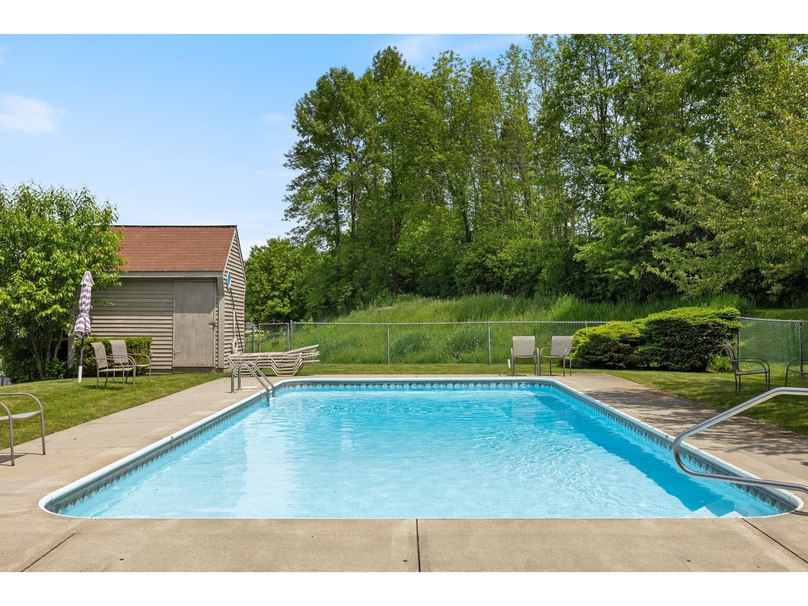 401 South Beach Road, Unit 401 and 402