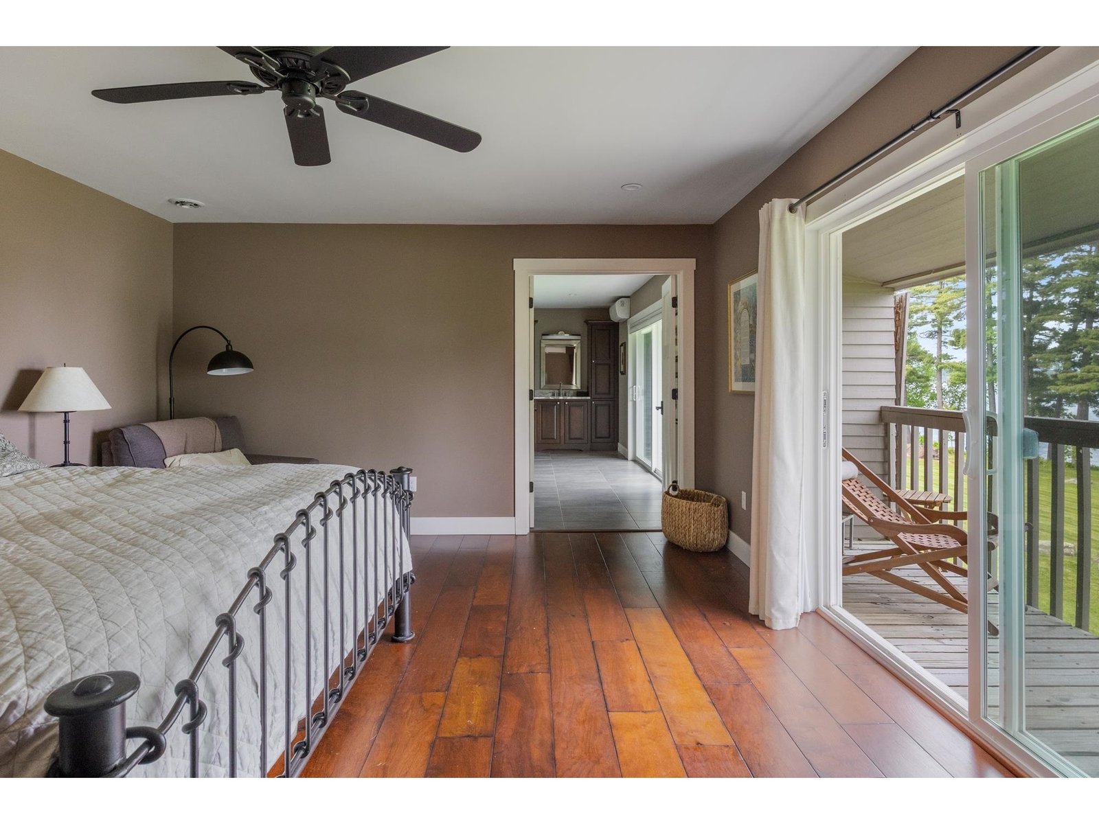 401 South Beach Road, Unit 401 and 402