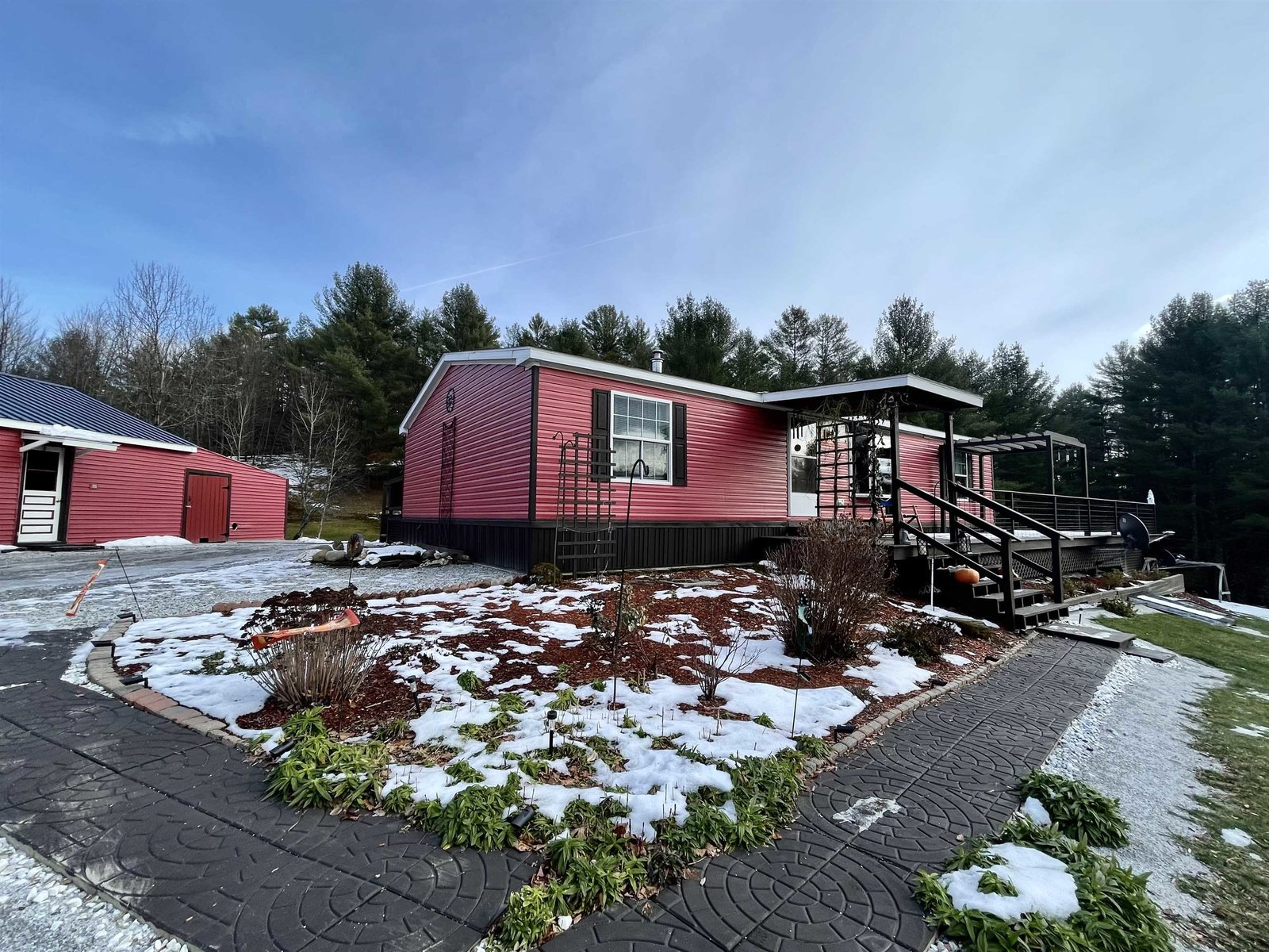 403 Chartier Hill Road