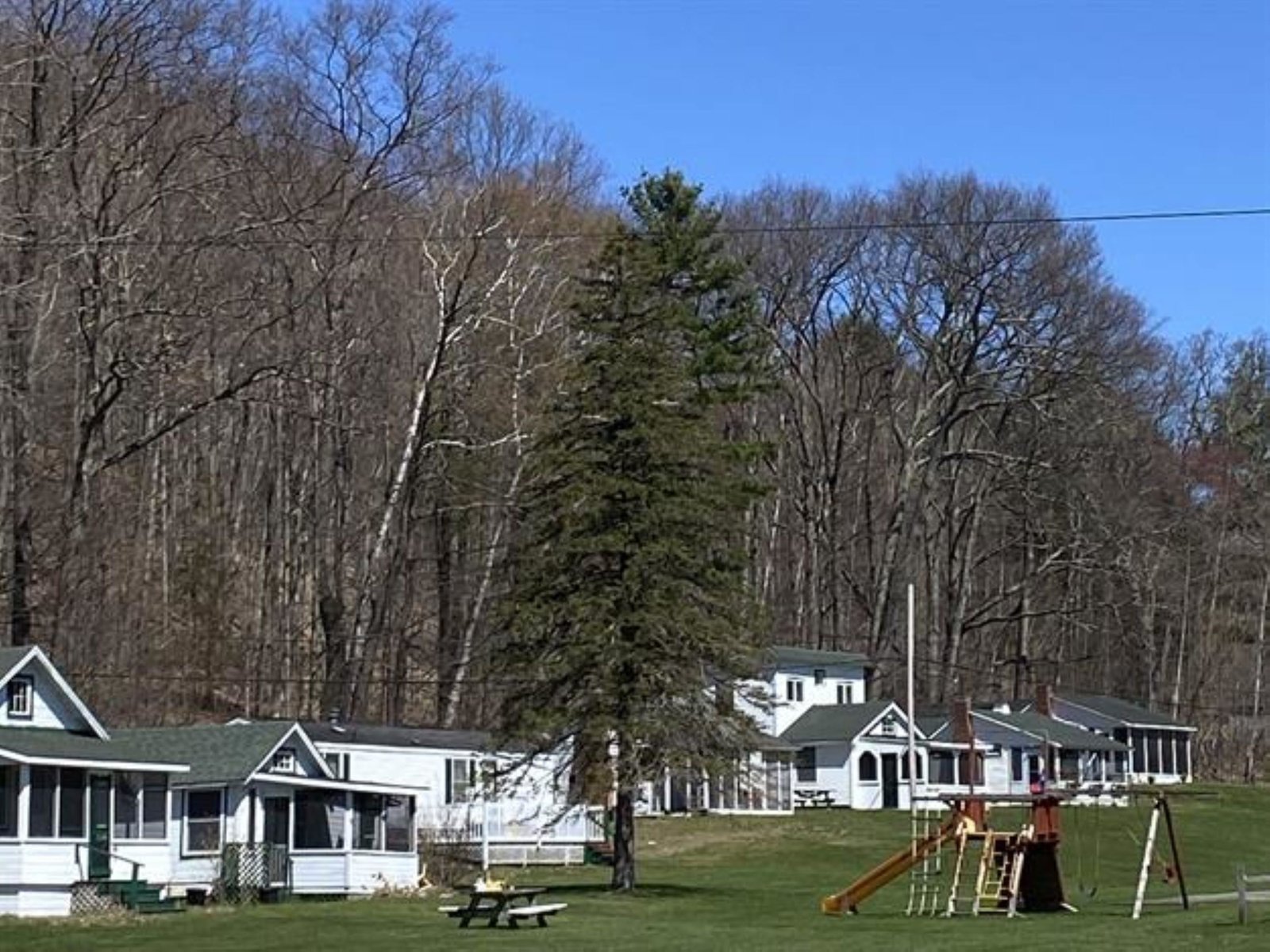 404 West Shore Road, Unit 5