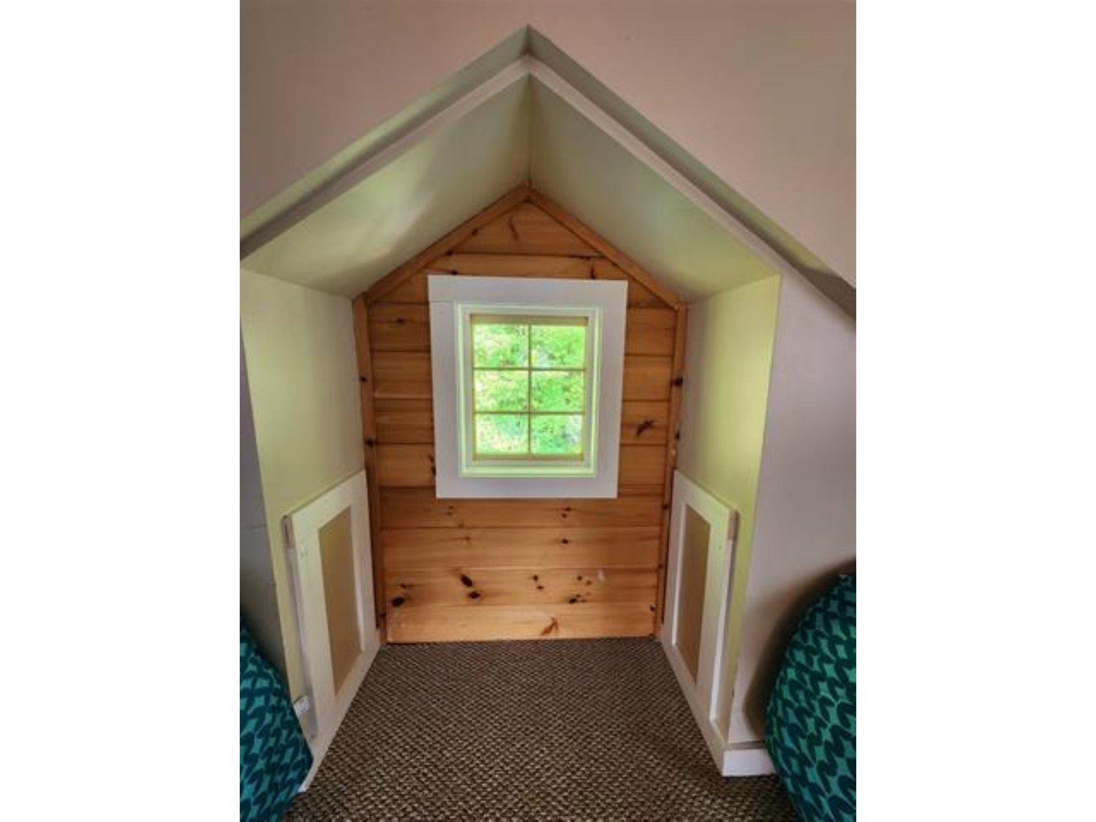 404 West Shore Road, Unit 5