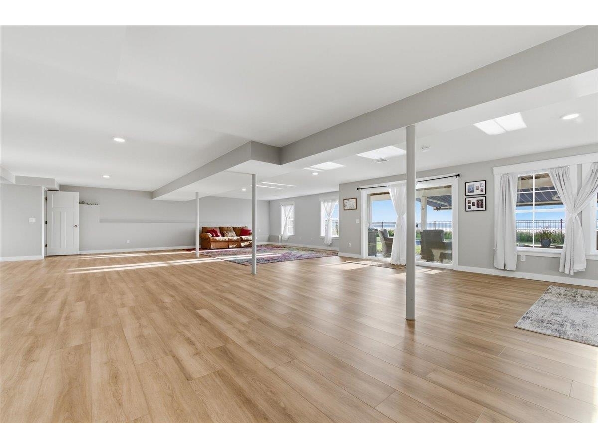 405 Harriet Drive, Unit B