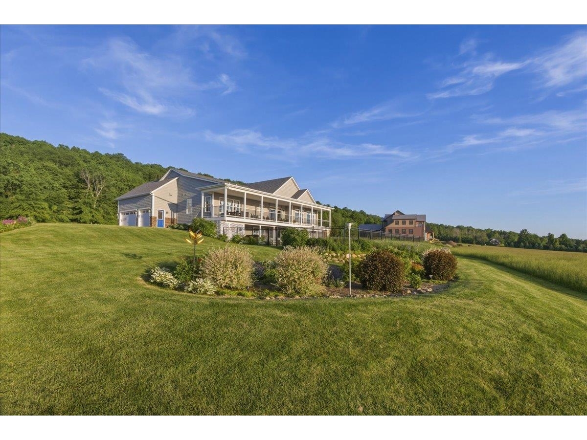 405 Harriet Drive, Unit B