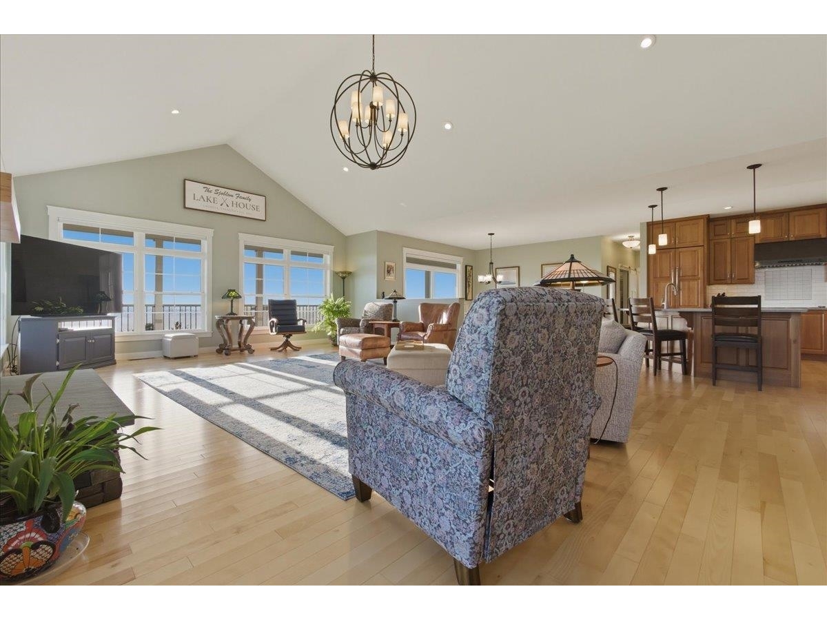 405 Harriet Drive, Unit B
