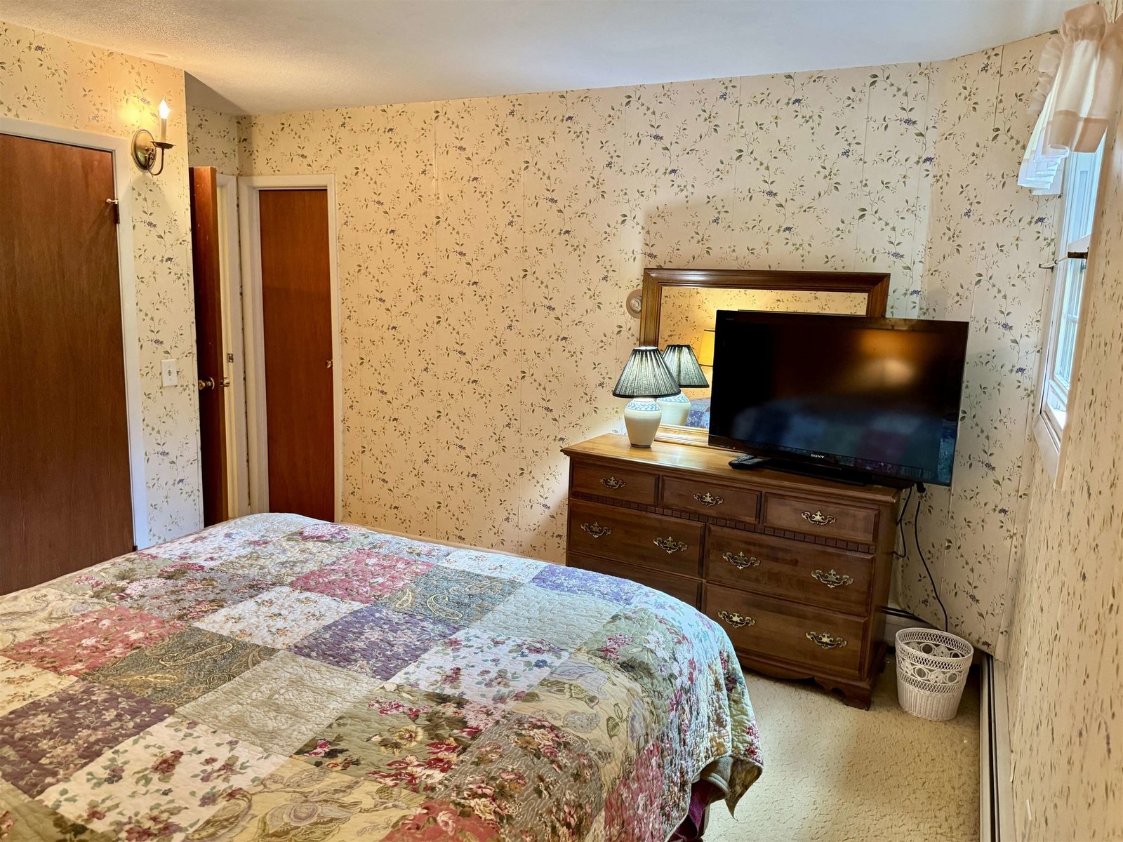 405 Powder Horn Glen Road