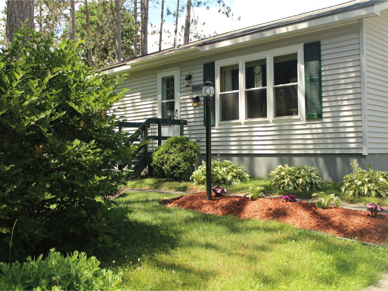 405 Sugarbush Road