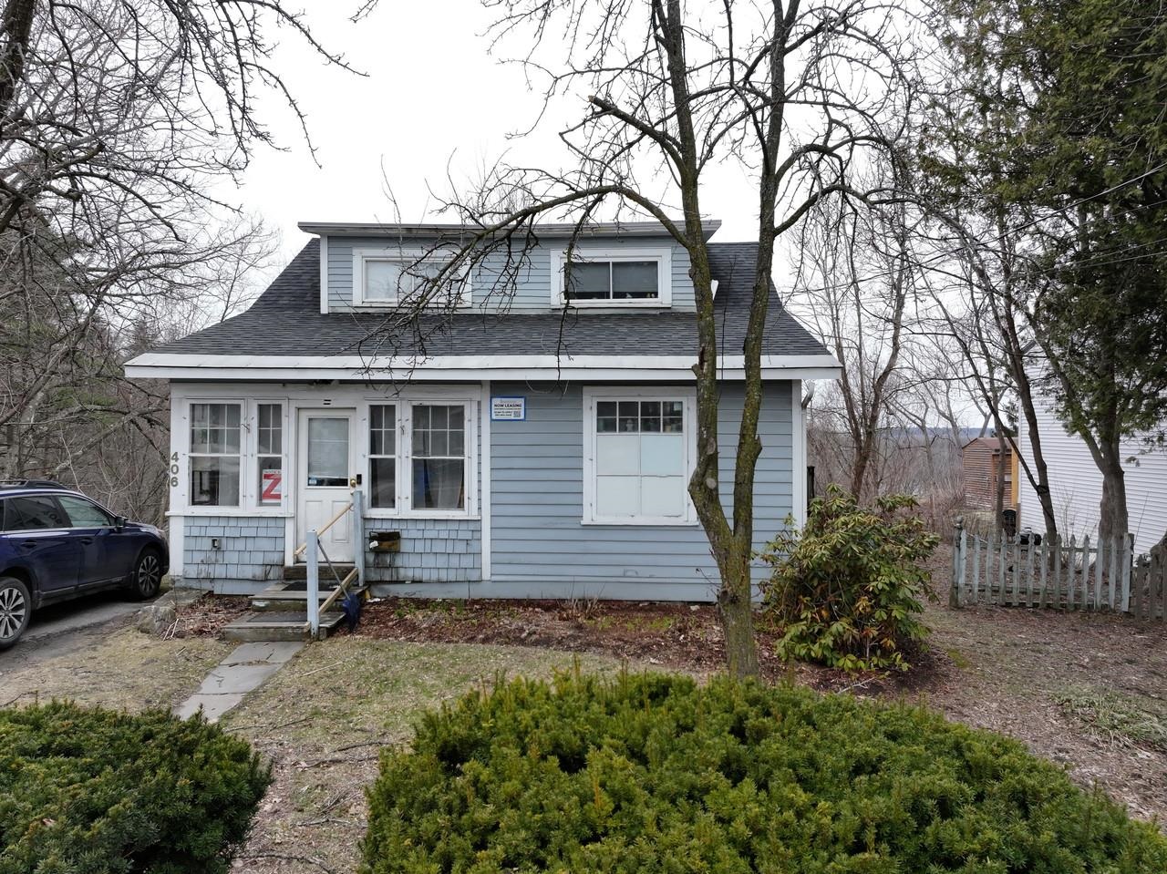 406 Colchester Avenue