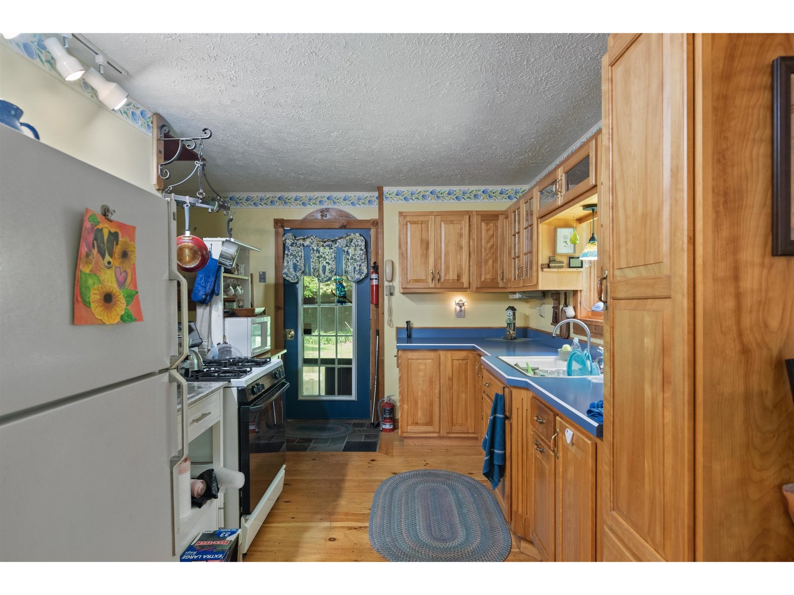 408 Blackwoods Road