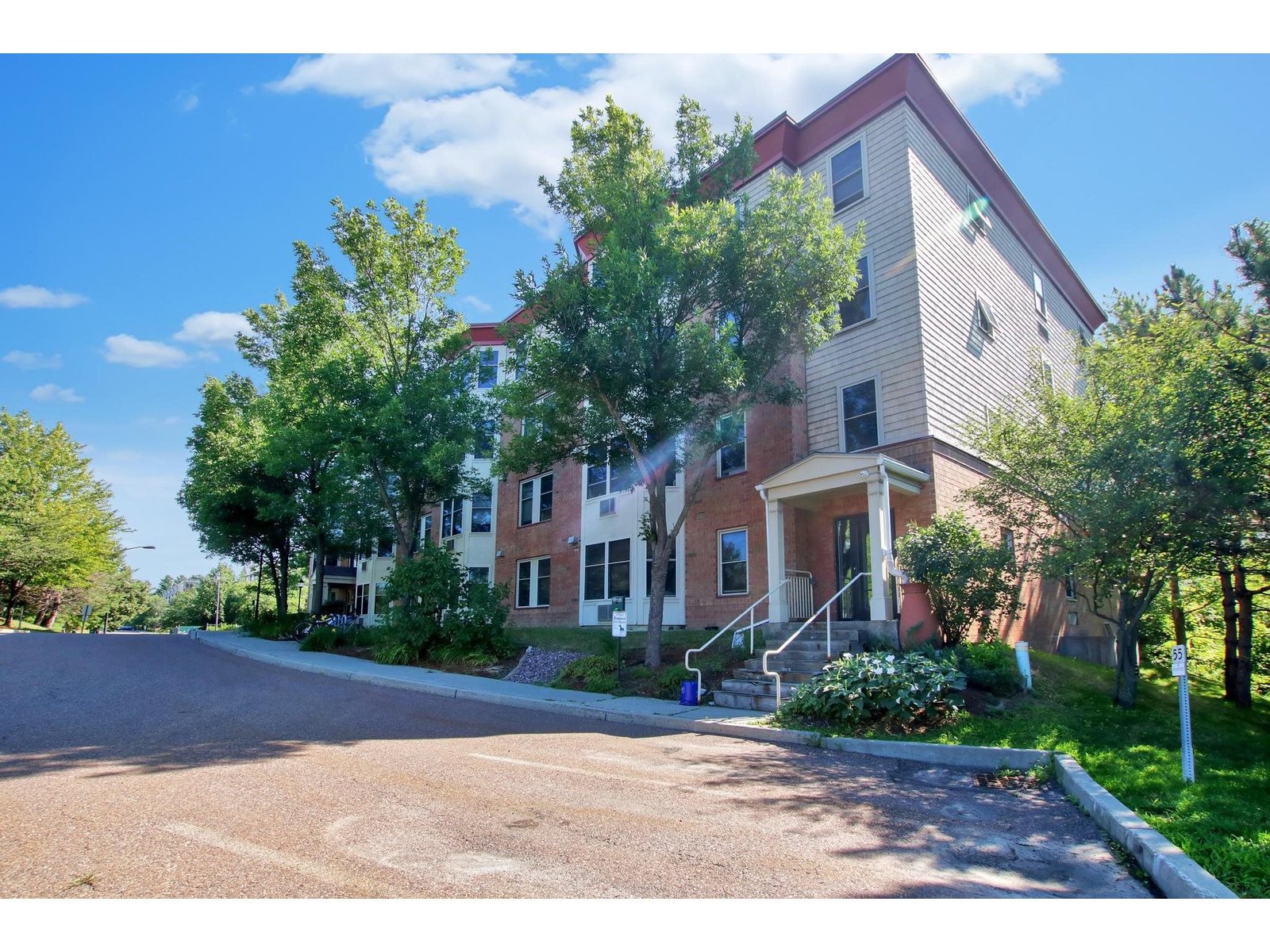 409 Farrell Street, Unit 101