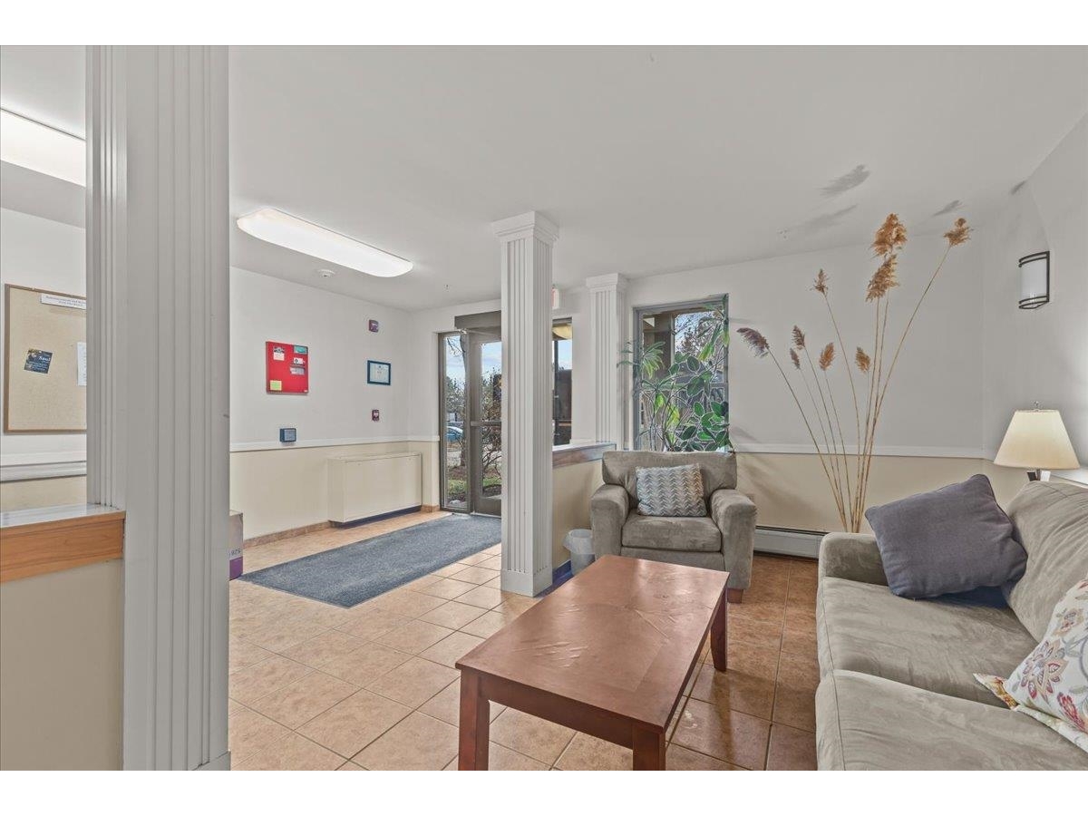 409 Farrell Street, Unit 400