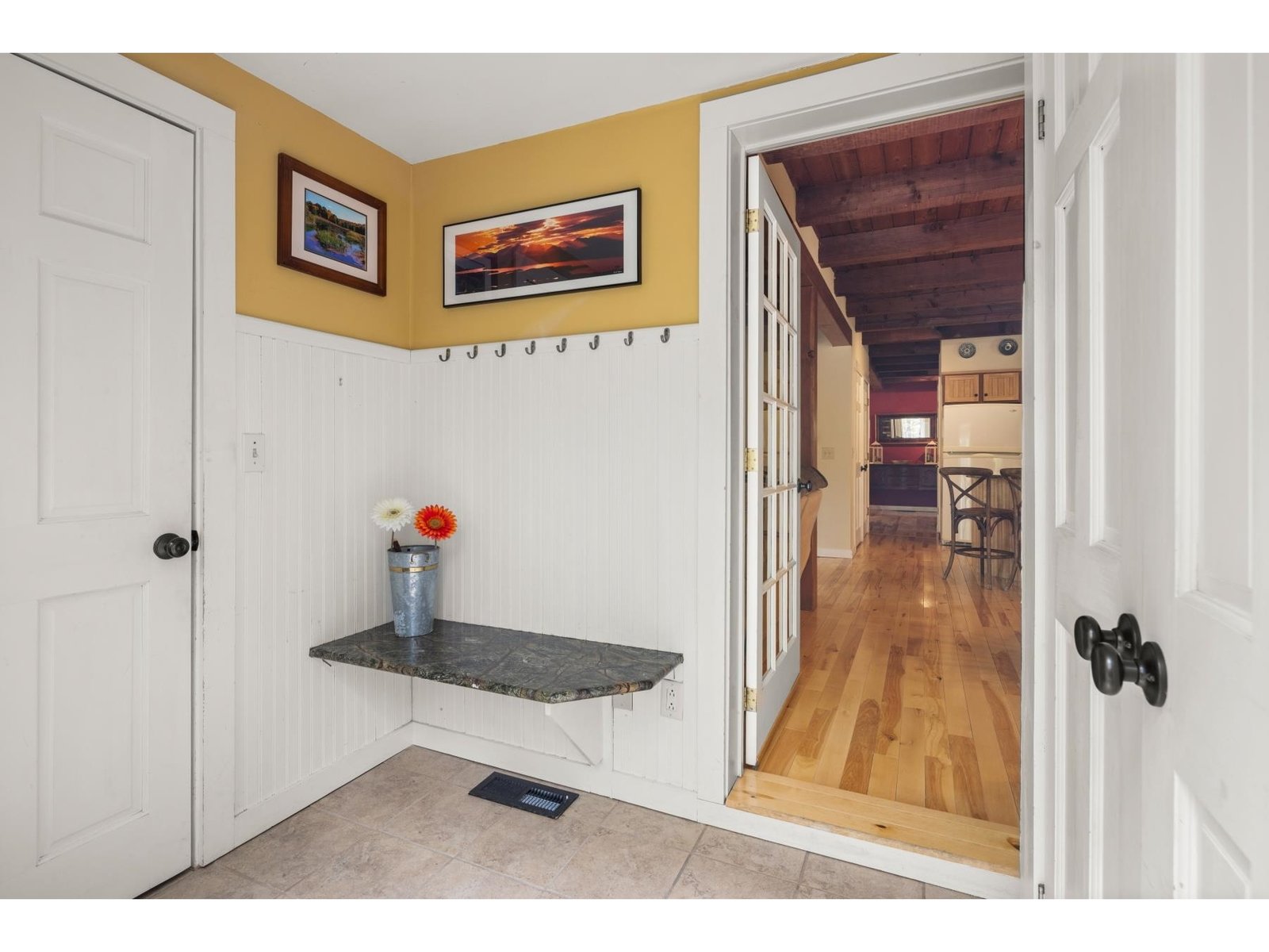 409 Hollow View Road
