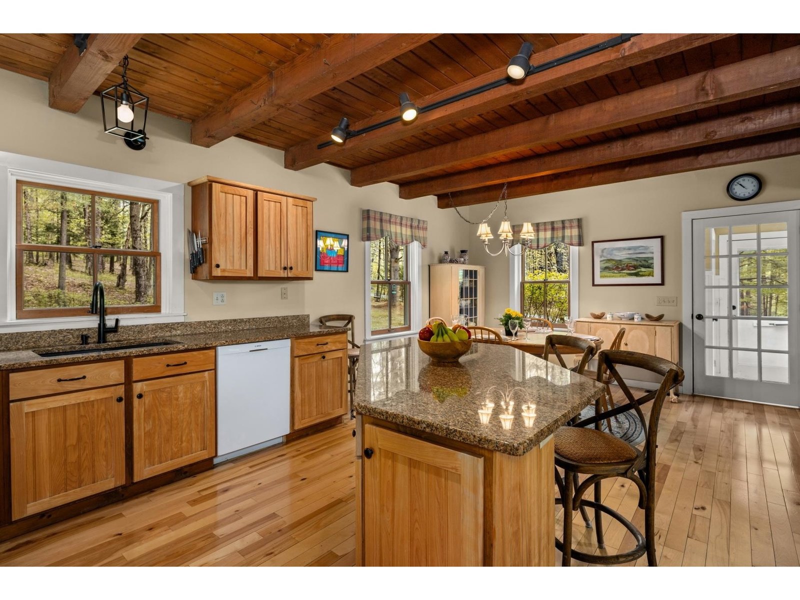 409 Hollow View Road