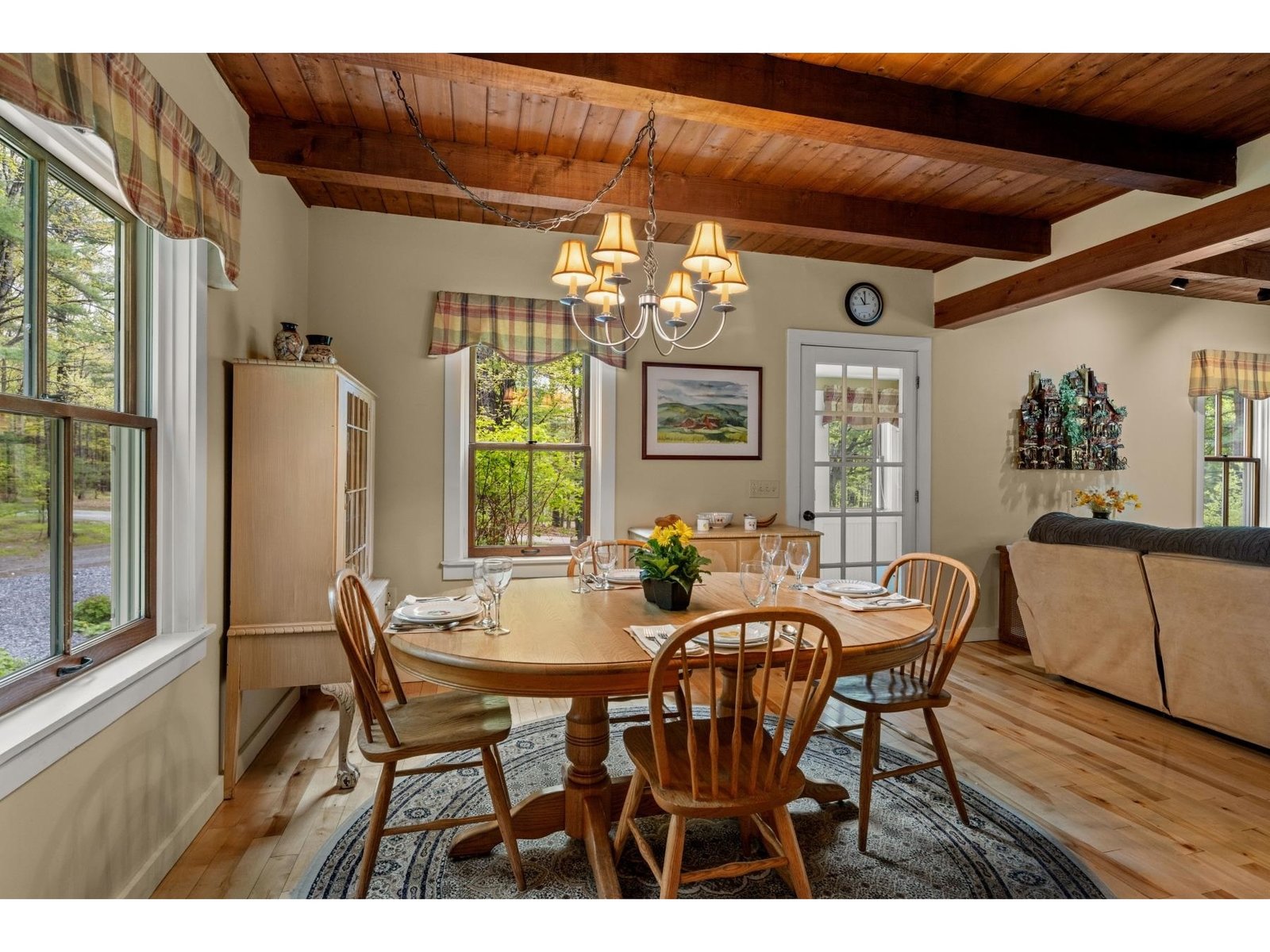 409 Hollow View Road