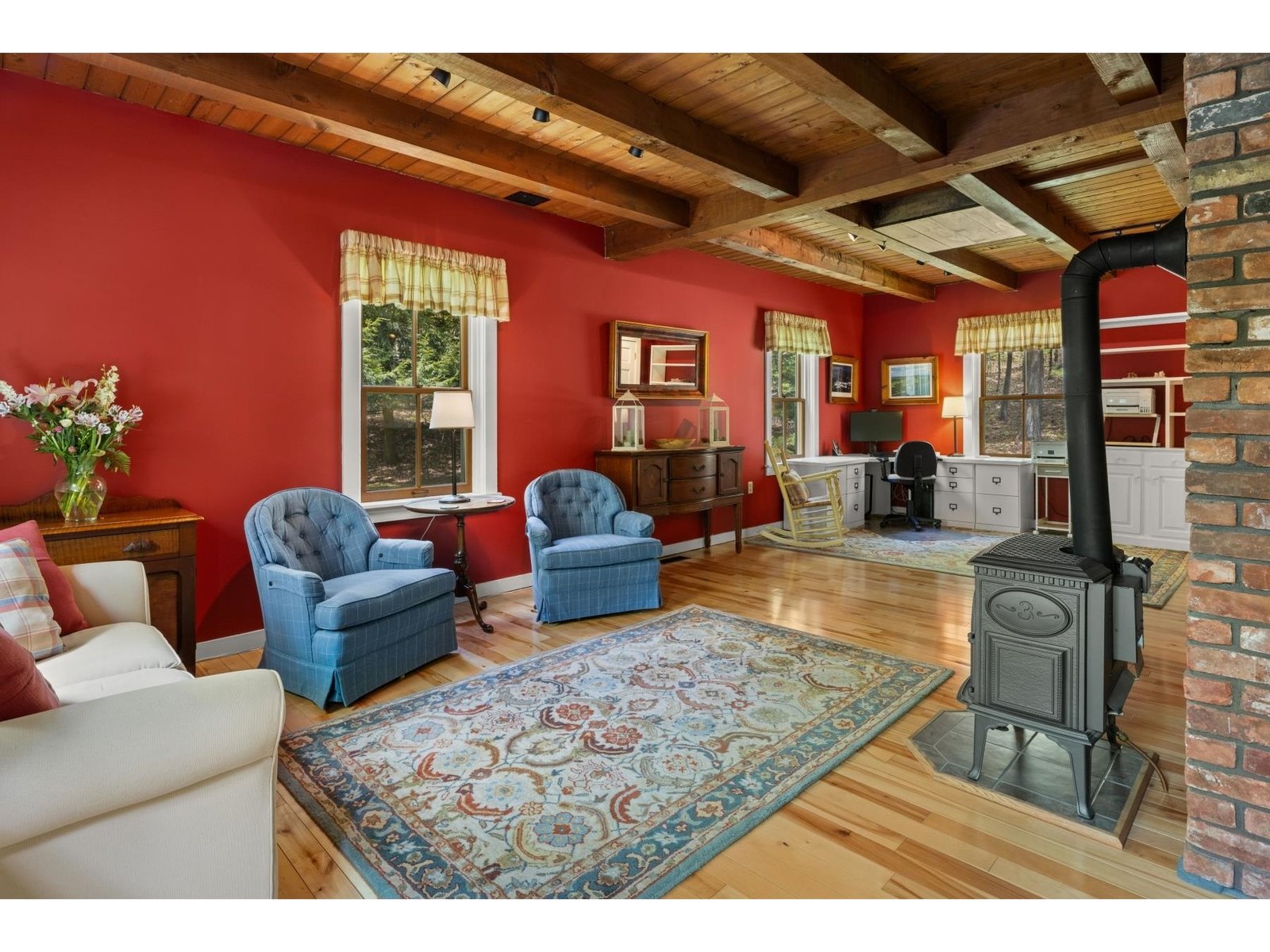 409 Hollow View Road