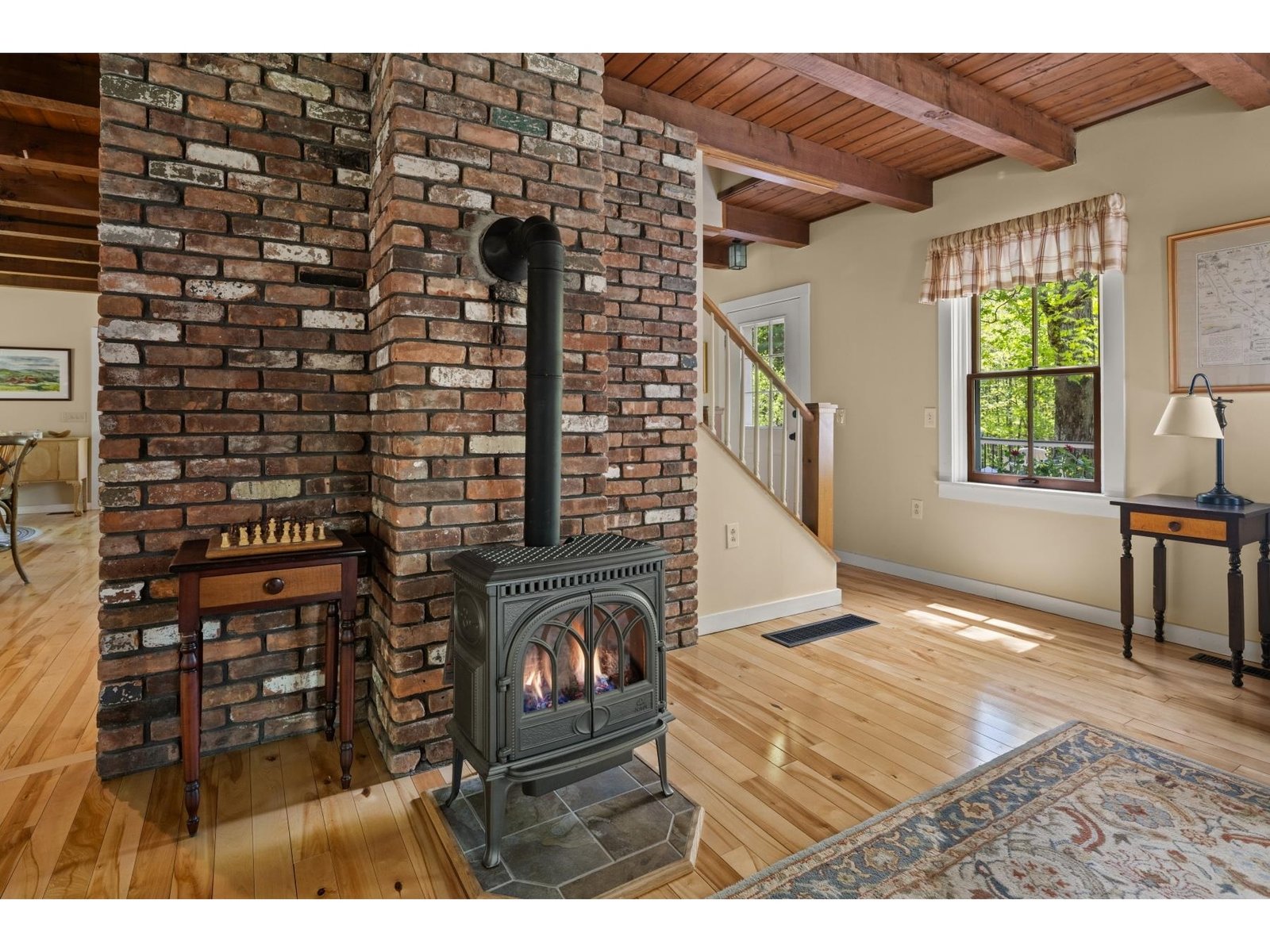 409 Hollow View Road