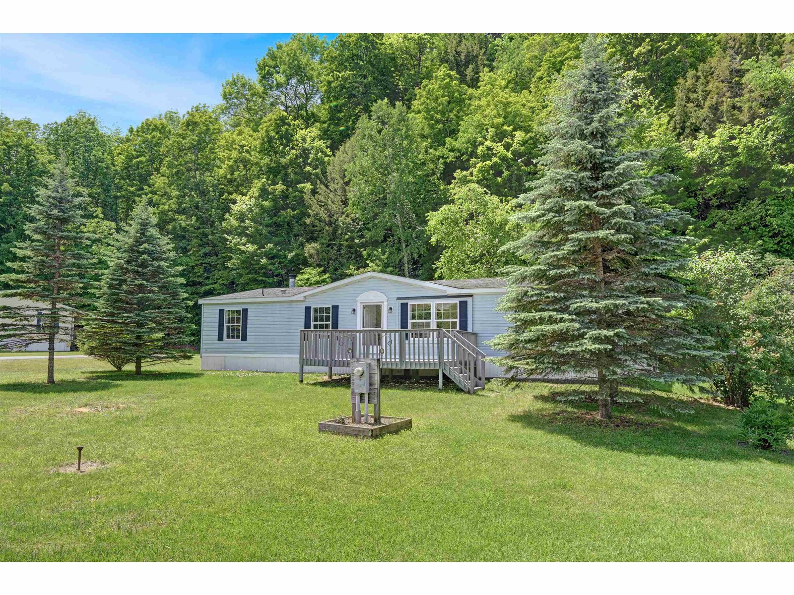 409 Seaver Road