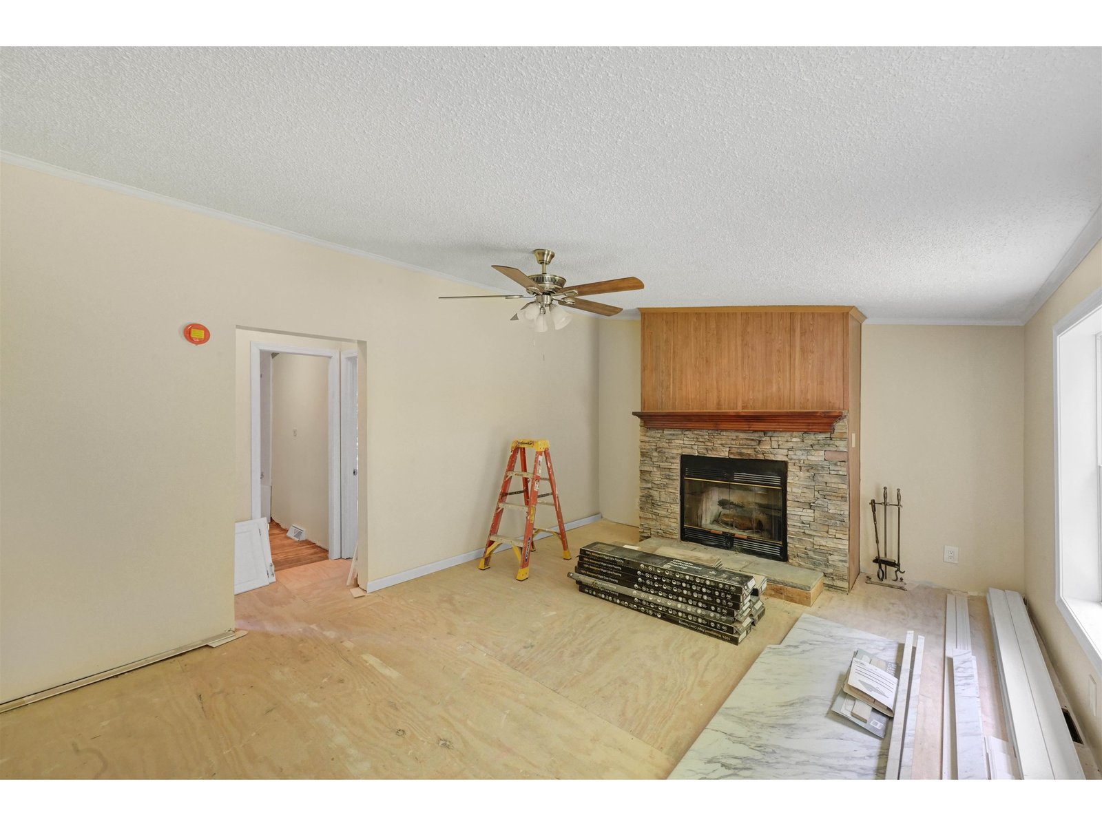 409 Seaver Road