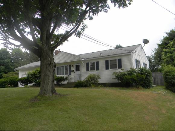 41 Baldwin Avenue