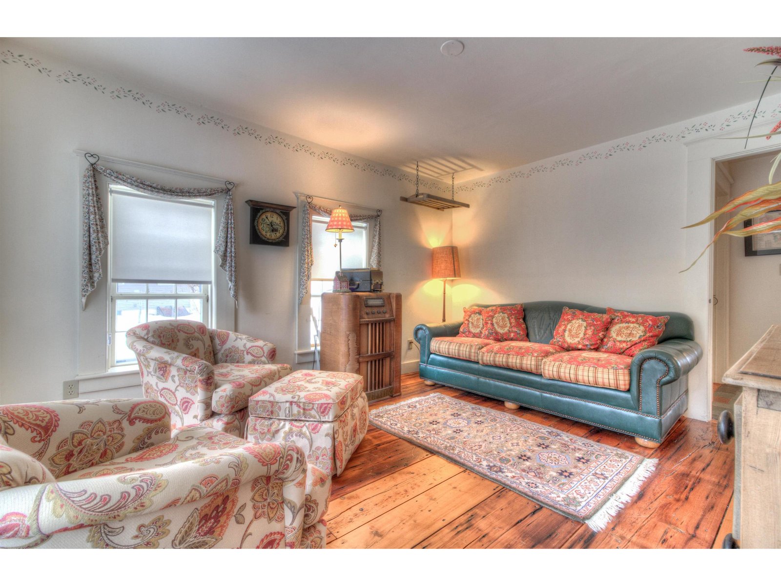 Den or First Floor Bedroom