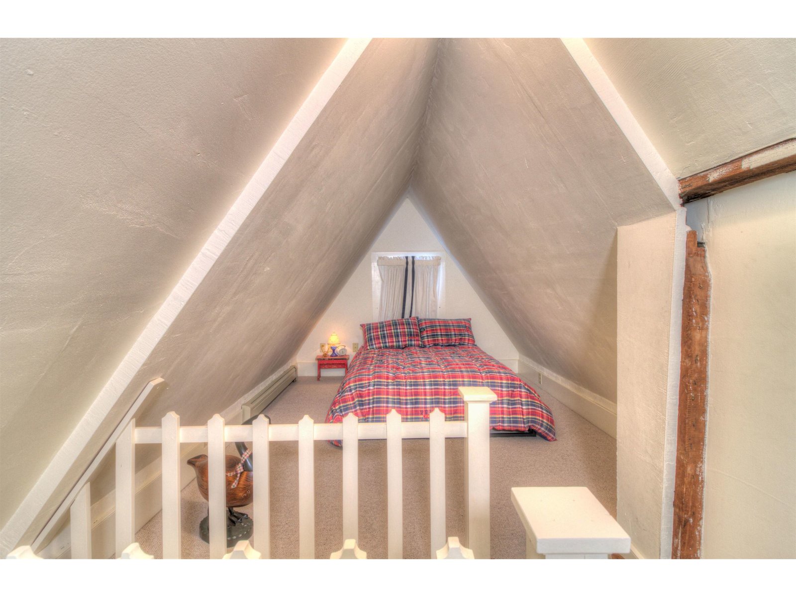 #rd Floor Loft