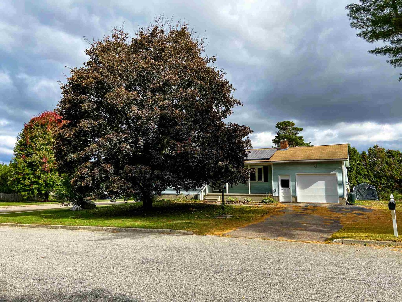 41 Mountain View Boulevard