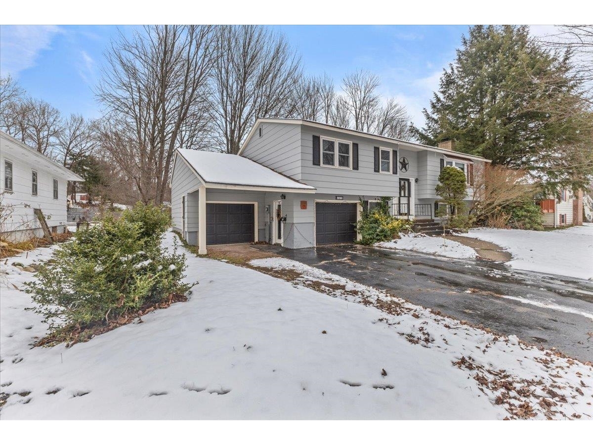 41 South Hill Drive