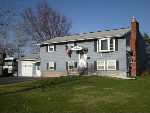41 Stirrup Cir