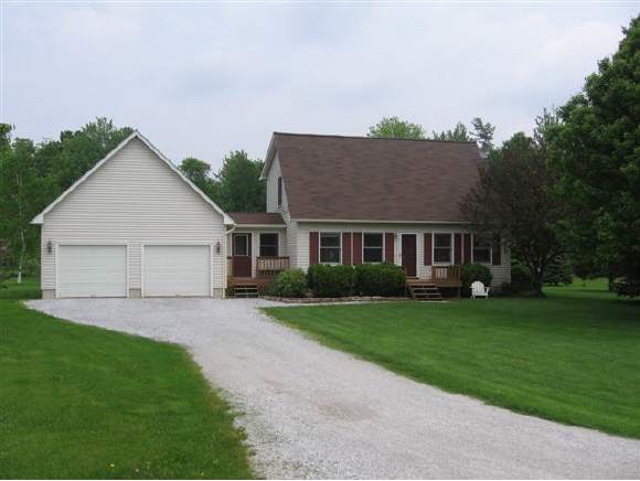 41 Streeter Brook