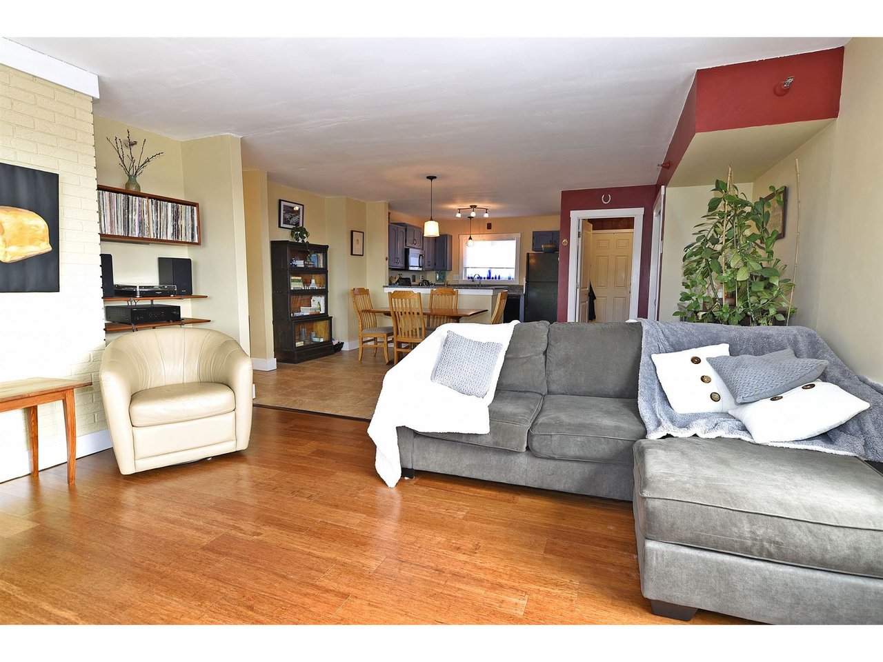41 Village Lane, Unit 326