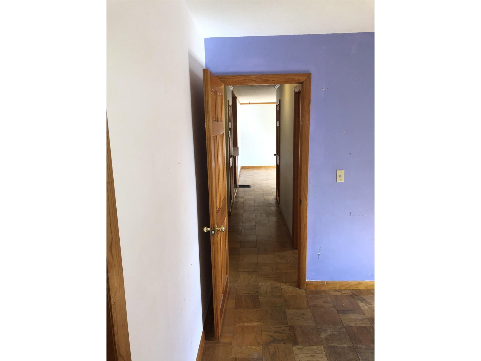 41 Woodcrest Circle